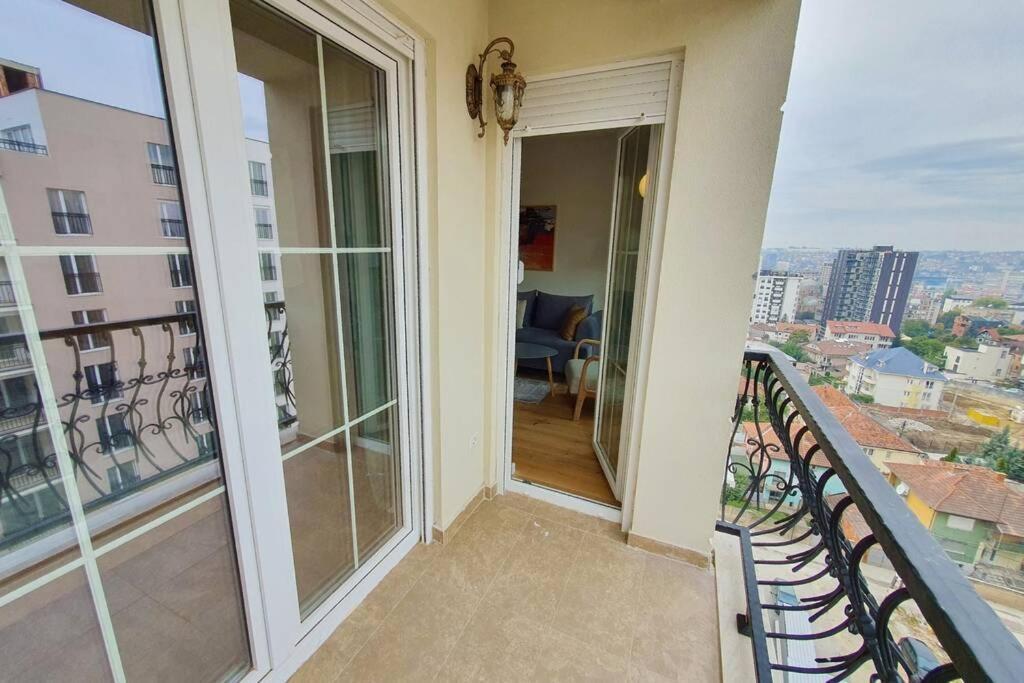 Luxury Green Apartment Pristina Kültér fotó