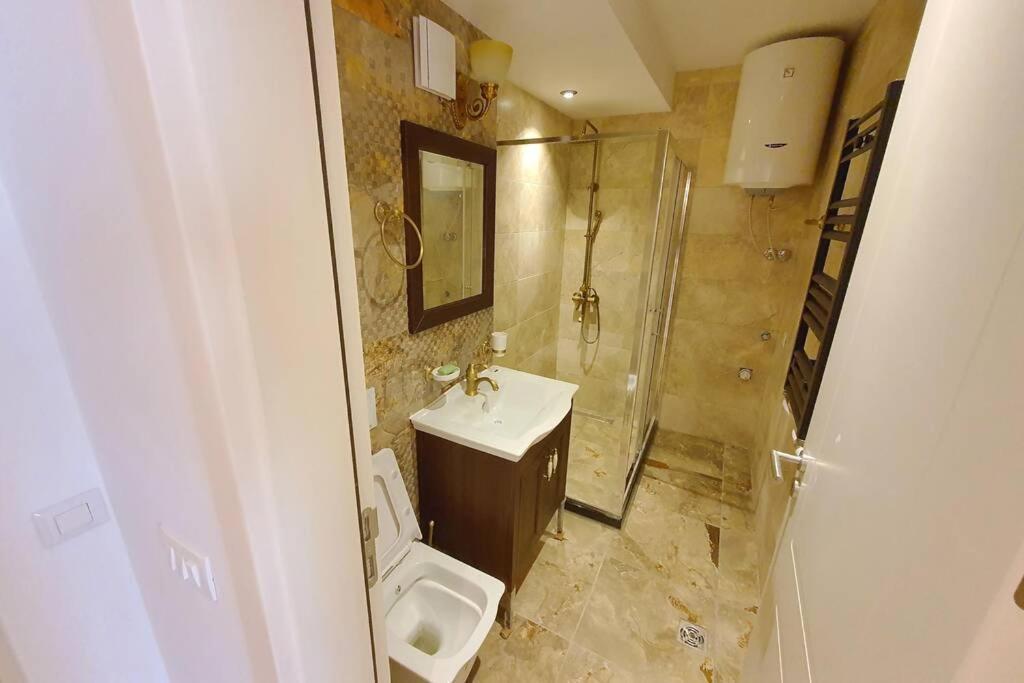Luxury Green Apartment Pristina Kültér fotó